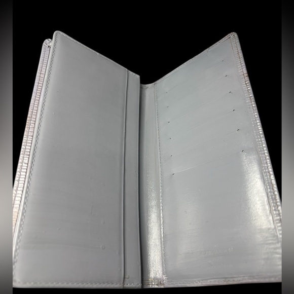 Louis Vuitton Epi Long Wallet – Customized & Handpainted – One of a Kind - Picture 4 of 13